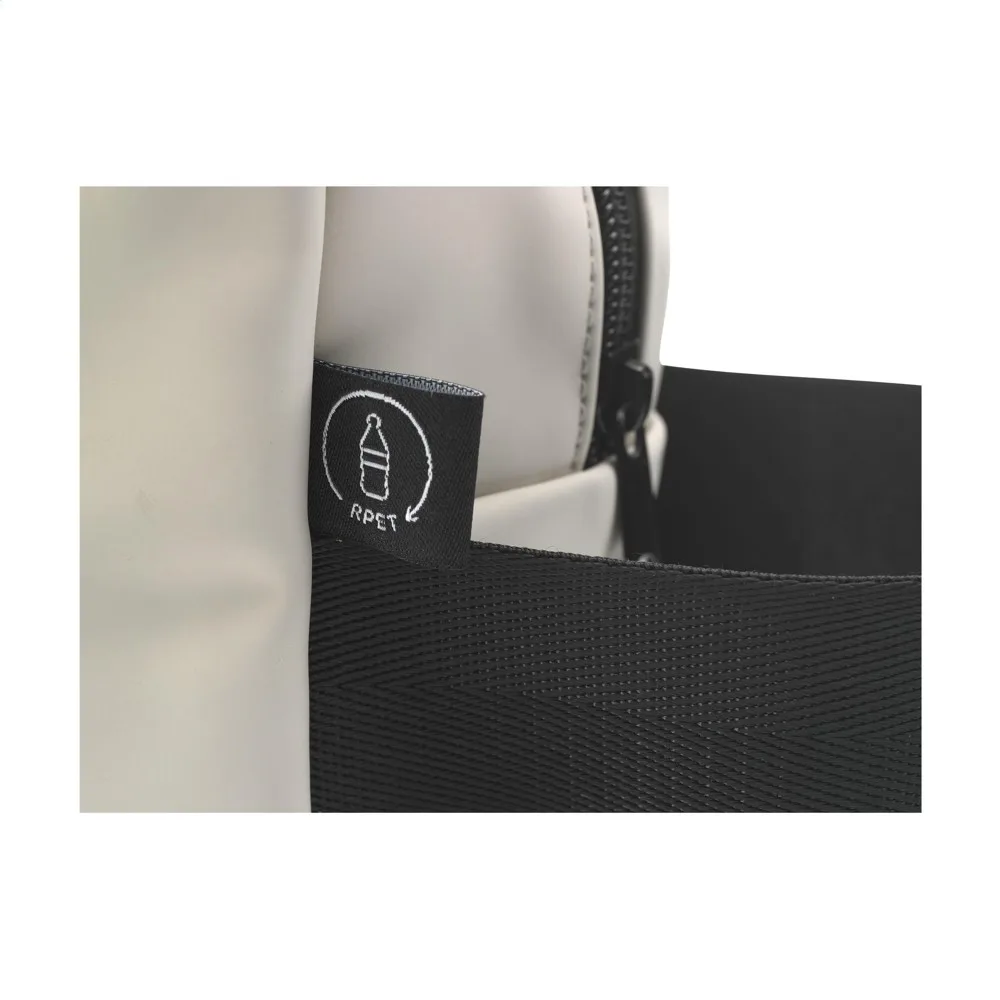 Custom Toiletry Bag Lennon RCS Water-Repellent Recycled 3L — product photo 20