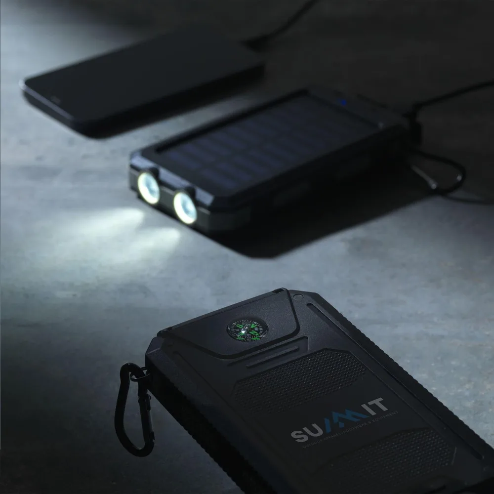 Trail RCS Solar Charger Compass 8000 oplader productfoto 2 - Hidalgo-werbeartikel Trail RCS Solar Charger Compass 8000 oplader — productfoto 2