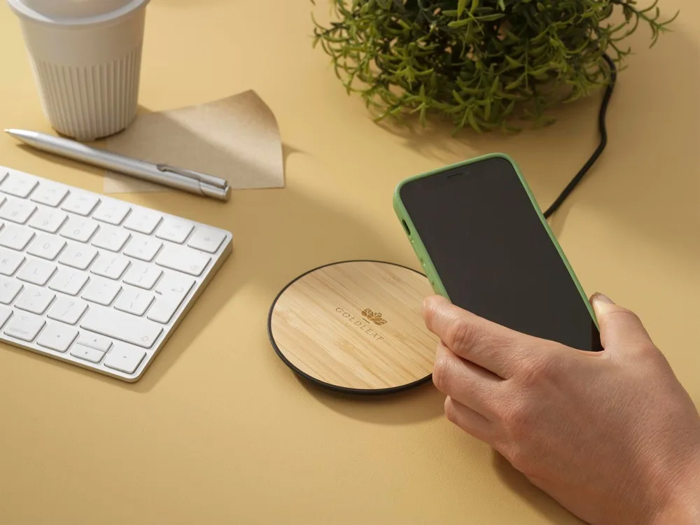 Bamboo 15W Wireless Fast Charger draadloze snellader — productfoto 14