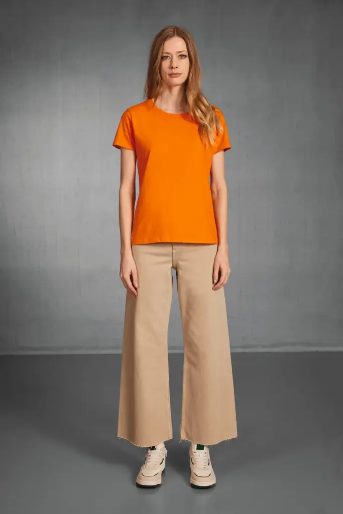 #E190 Ladies' T-shirt — productfoto 2