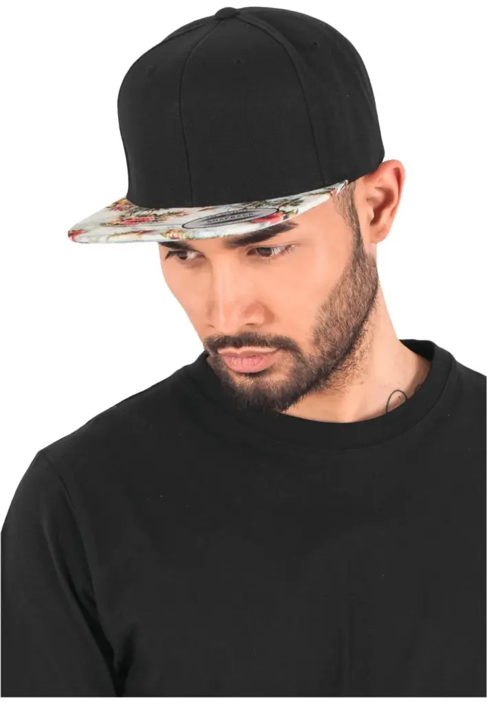 Snapbackpet met bloemenmotief