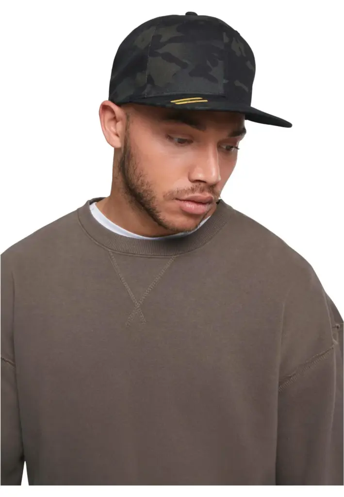 Klassieke camo snapbackpet
