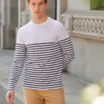 Gestreept T-shirt met lange mouwen — productfoto 1