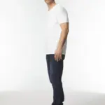 Softstyle Euro Fit Adult V-neck T-shirt — productfoto 7