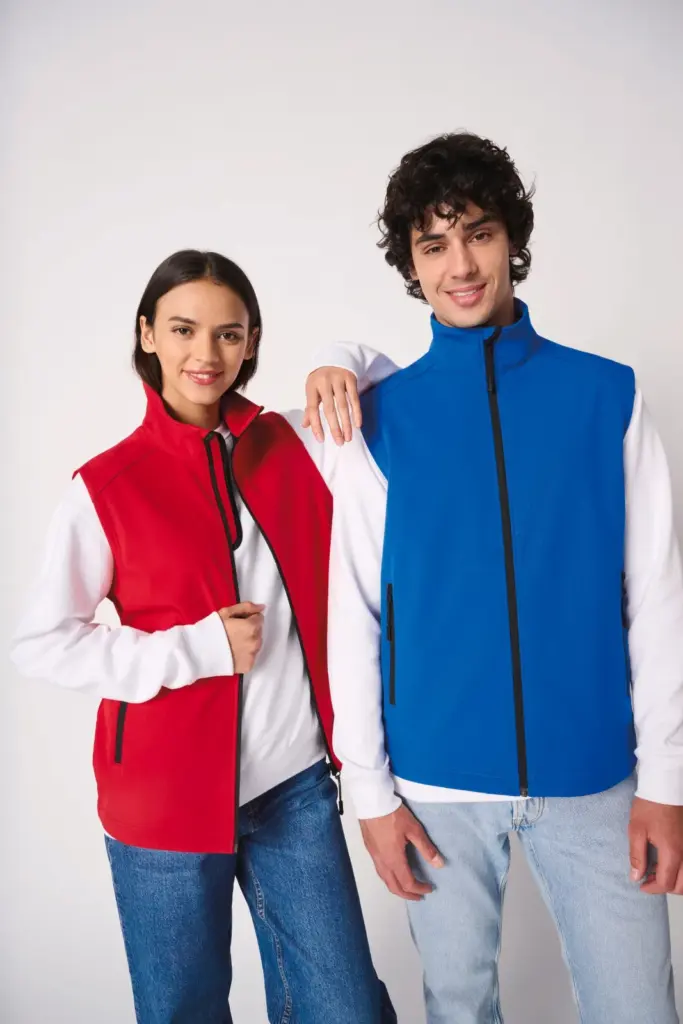 IB413-16_2025 - Hidalgo 2-laagse uniseks softshell bodywarmer — productfoto 12