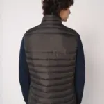 Gewatteerde heren bodywarmer — productfoto 2