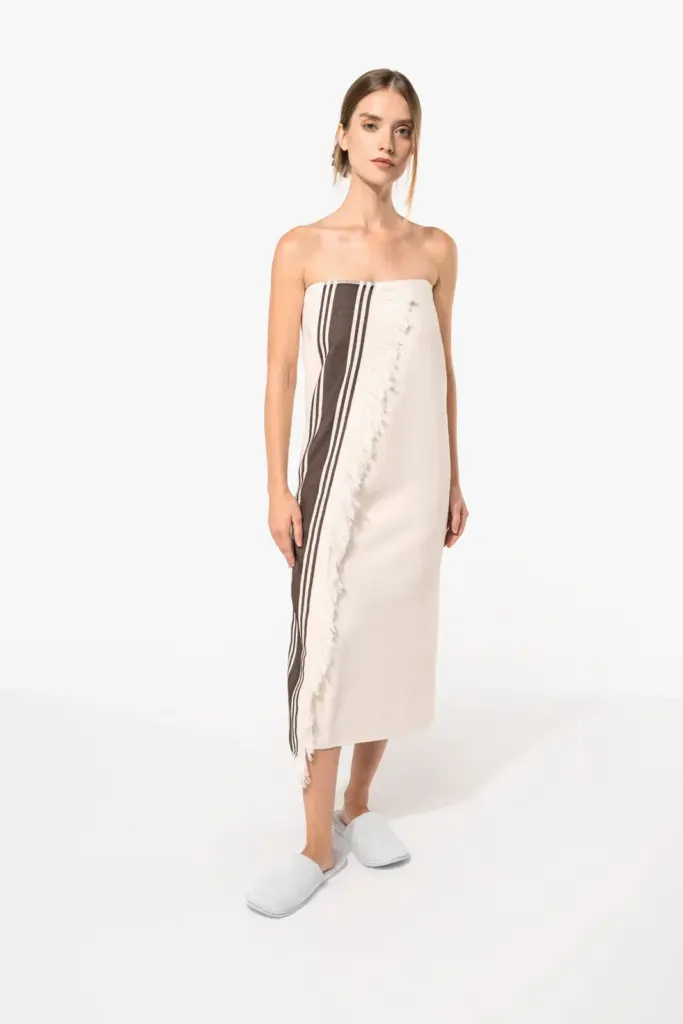 K128_2026 - Handdoekeninclusieflogo Fouta Handdoek — productfoto 2