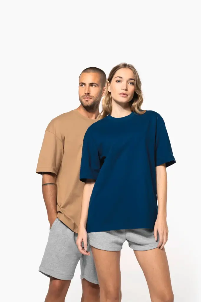 Oversized T-shirt korte mouwen uniseks — productfoto 13