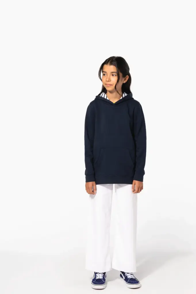 Sweater met contrasterende capuchon met motief — productfoto 16