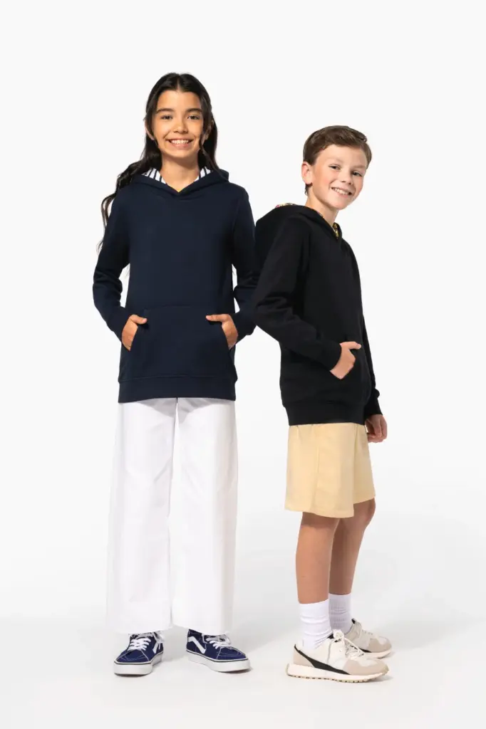 Sweater met contrasterende capuchon met motief — productfoto 22