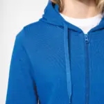 Ecologische damessweater met capuchon en ritssluiting — productfoto 3