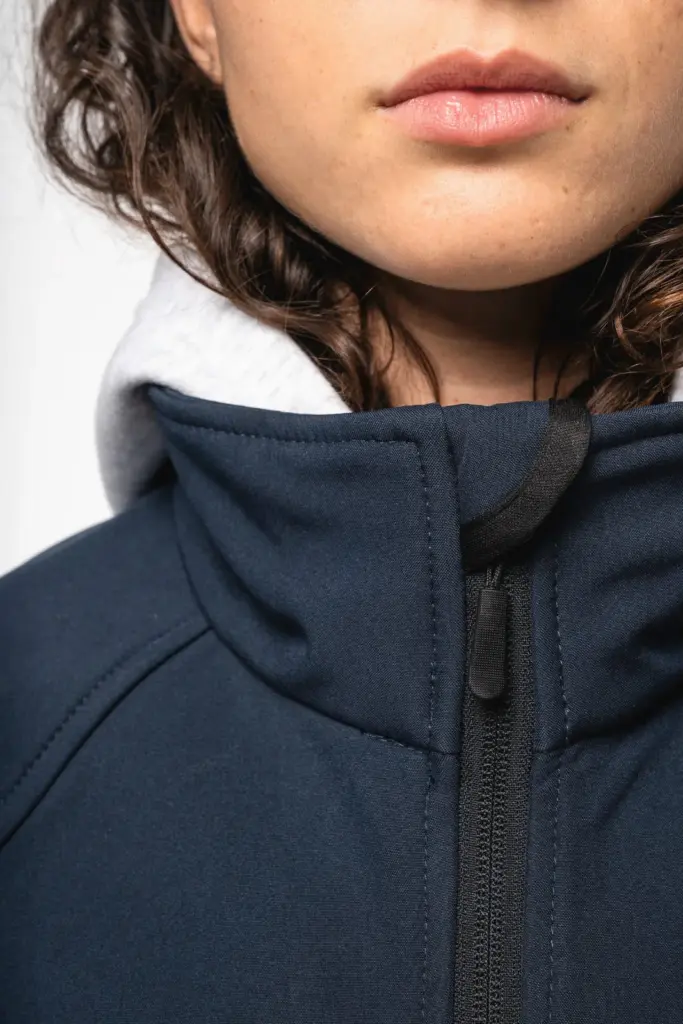 K427-7_2025 - Hidalgo-werbeartikel Ecologisch 3-laags uniseks softshell-jasje — productfoto 8