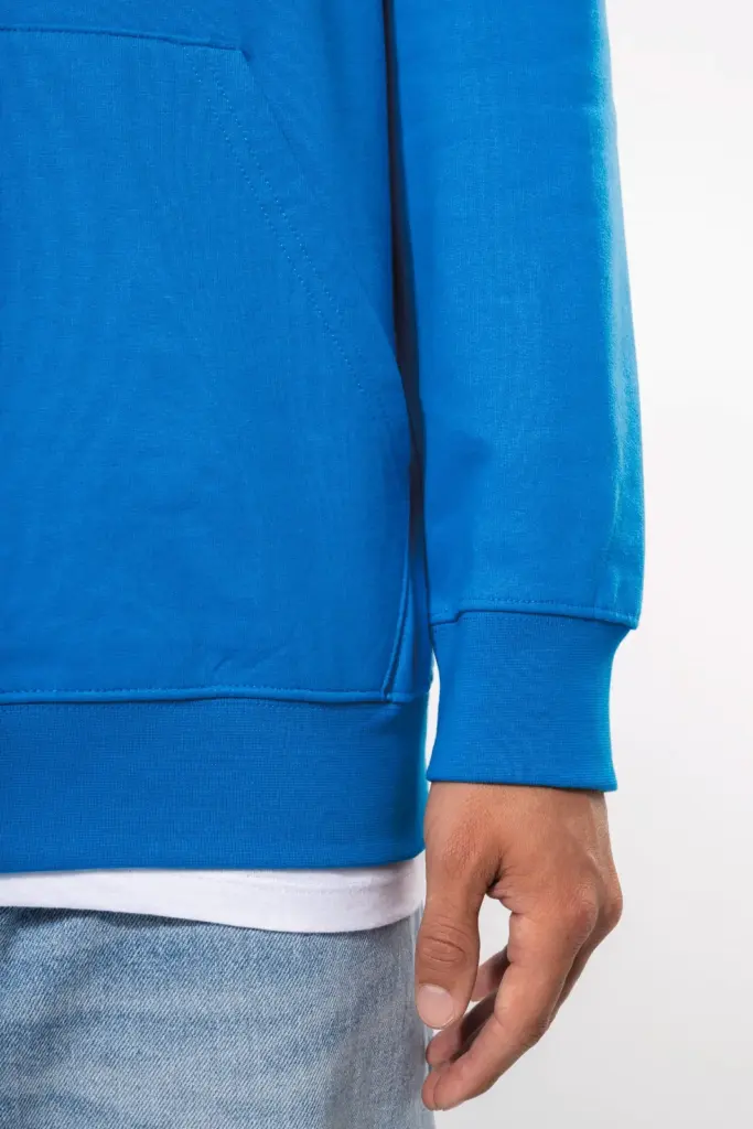 Sweater met contrasterende capuchon — productfoto 4