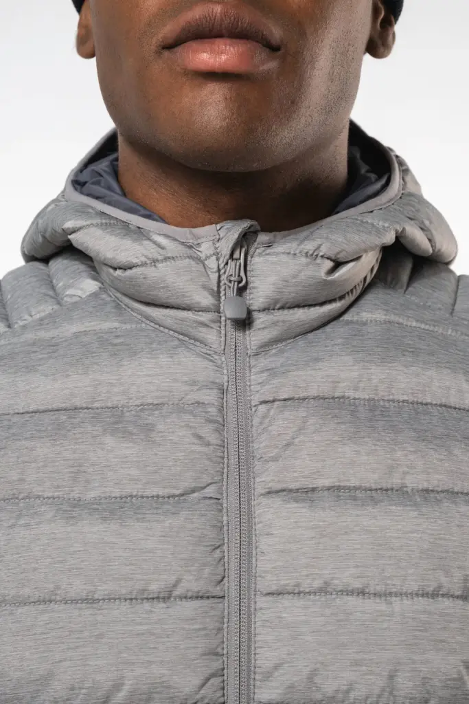 K6110-7_2026 - Hidalgo-werbeartikel Men's lightweight hooded padded jacket — productfoto 4