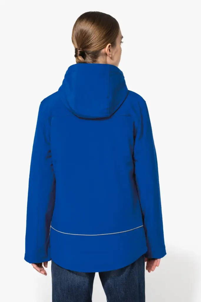 Gewatteerde softshell damesparka met capuchon — productfoto 2