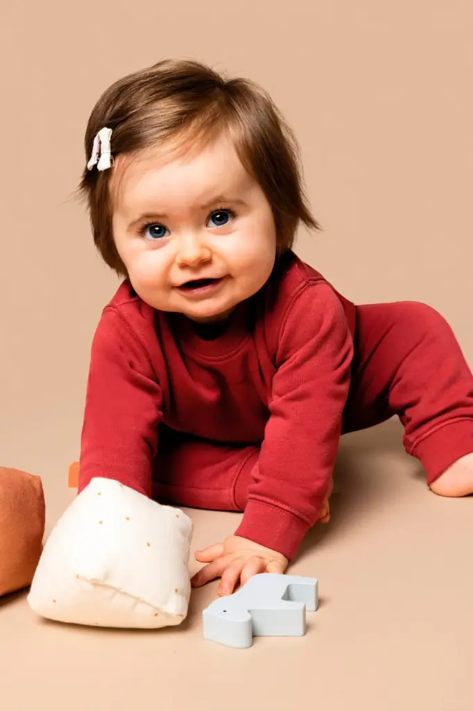K835-K836-1_2024 - Hidalgo-werbeartikel Ecologische fleece babybroek — productfoto 4