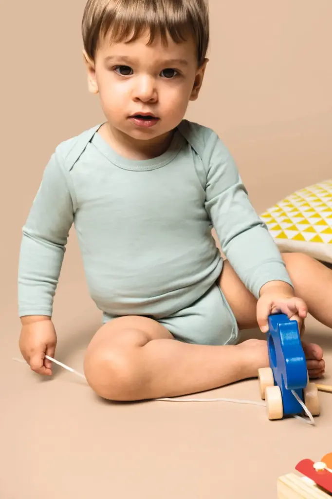 K837-4_2024 - Hidalgo-werbeartikel Baby body van biologisch katoen — productfoto 4
