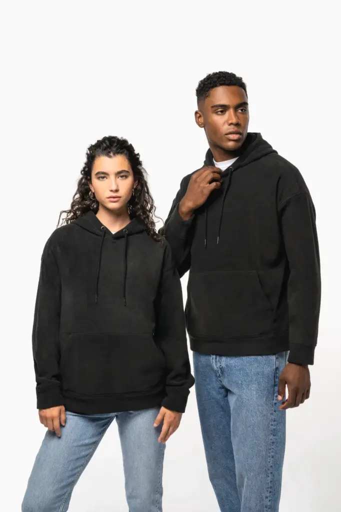 Oversized uniseks sweater met capuchon van gerecycled fleece