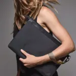 Hoes voor documenten en laptop/tablet Kialma by K-loop — productfoto 2