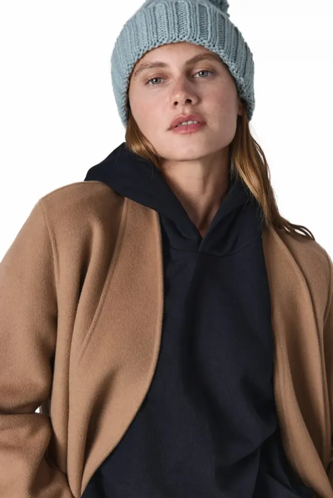 KP563-4_2026 - Hidalgo Muts met pompon — productfoto 4