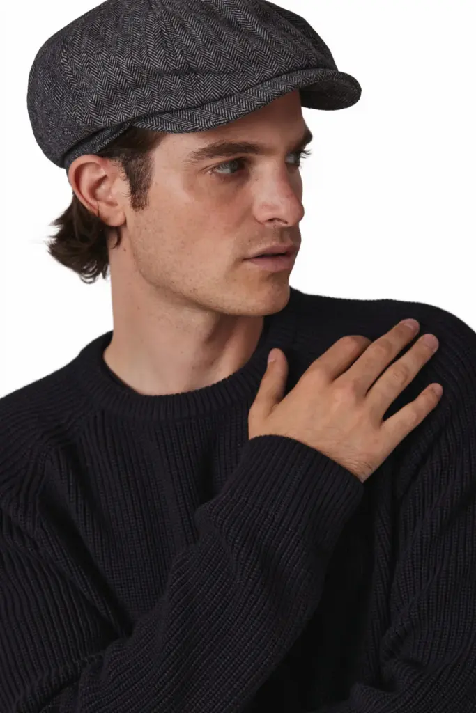 Pet Newsboy