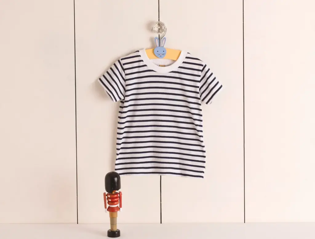 Gestreept T-shirt met korte mouwen — productfoto 2