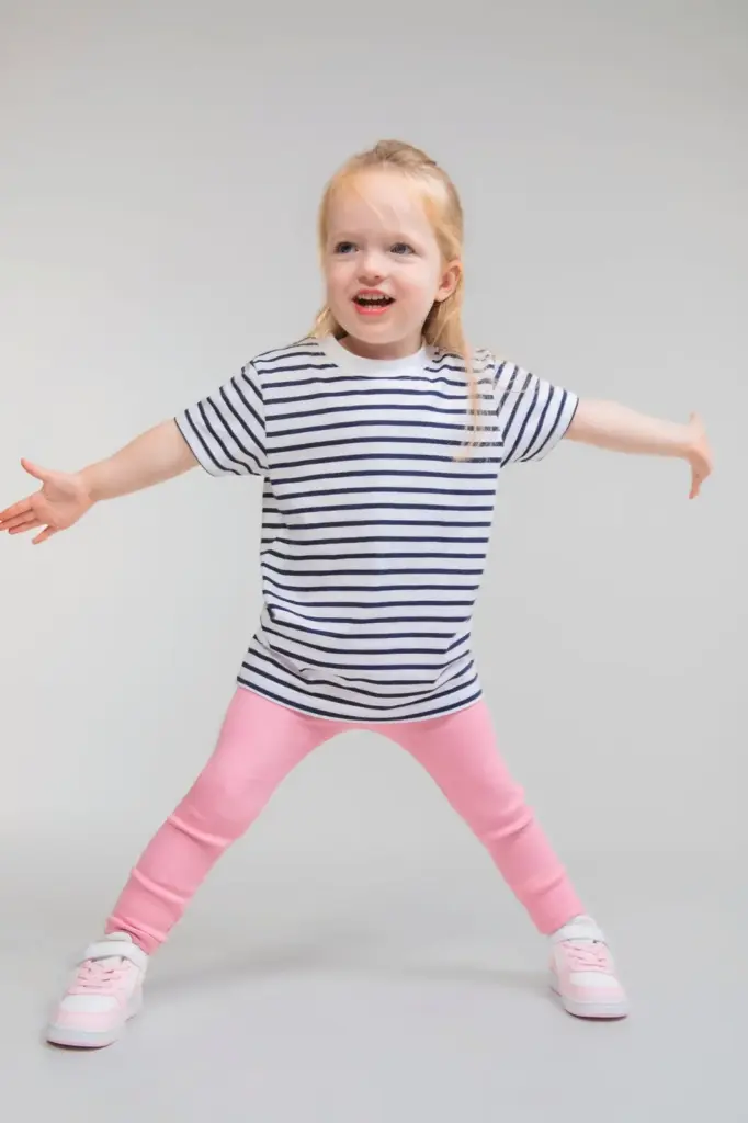 Gestreept T-shirt met korte mouwen — productfoto 4