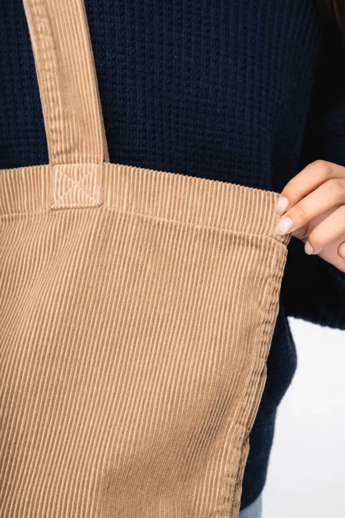 Ecologische verwassen tas van ribfluweel — productfoto 2