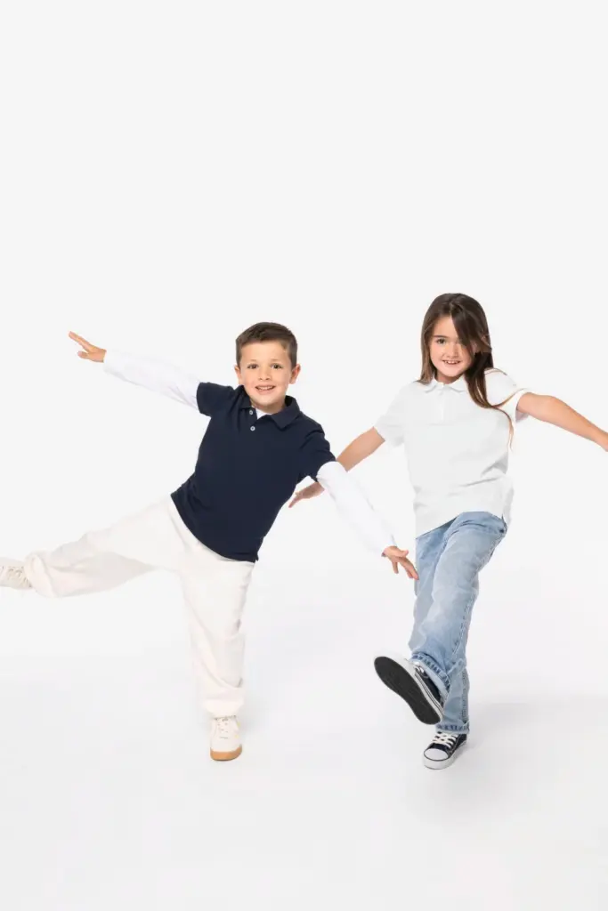 Ecologische kinderpolo van piquétricot — productfoto 2