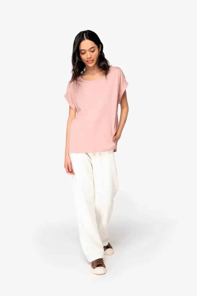 Ecologisch dames t-shirt met mouwen met omslag — productfoto 2
