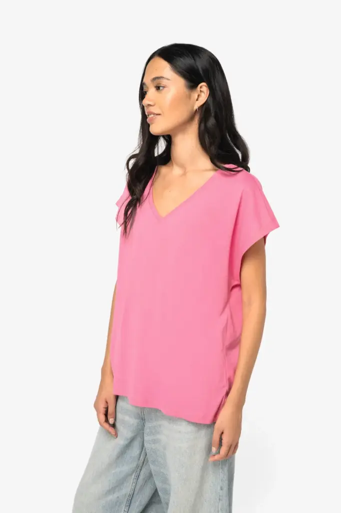NS312-3_2025 - Hidalgo-werbeartikel Ecologisch baggy dames T-shirt V-hals — productfoto 3