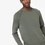Ecologisch heren T-shirt met lange raglanmouwen — productfoto 2