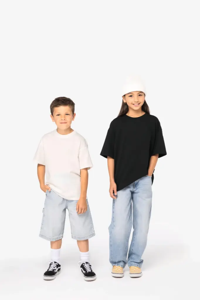 Ecologisch oversized kinder T-shirt — productfoto 2