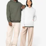 Ecologische uniseks oversized sweater met capuchon — productfoto 2
