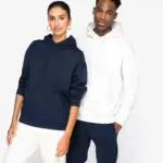 Ecologische uniseks sweater met capuchon en verlaagde schouders in geborsteld fleece
