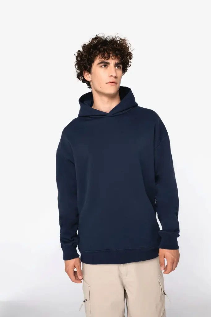 Ecologische uniseks oversized sweater met capuchon — productfoto 2