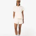 Ecologische ruime, mouwloze damessweater met capuchon in French Terry — productfoto 2