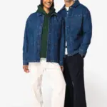 Ecologische uniseks jeansjas met afhangende schouders — productfoto 2