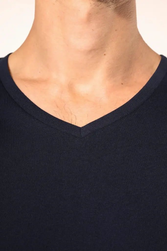 PK306-9_2026 - Hidalgo-werbeartikel Supima® heren-T-shirt V-hals lange mouwen — productfoto 4