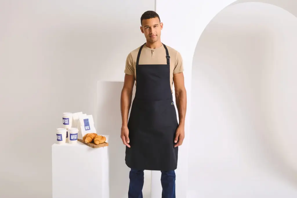 Fairtrade schort met zak — productfoto 2
