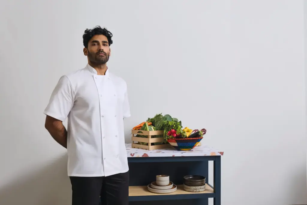 PR664-2_2026 - Hidalgo-werbeartikel Studded Front Short Sleeve Chef's Jacket — productfoto 3