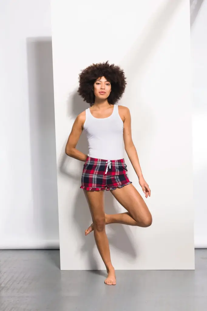 SK082_2026 - Hidalgo-werbeartikel Women's Tartan Frill Lounge Shorts — productfoto 2