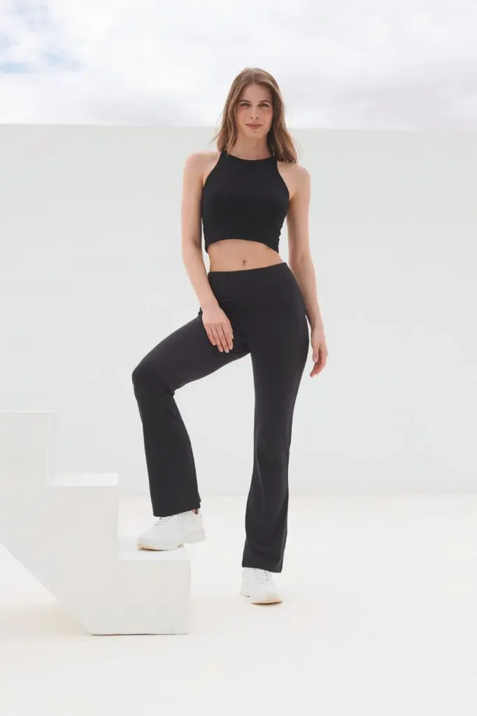 Dames legging met uitlopende pijpen