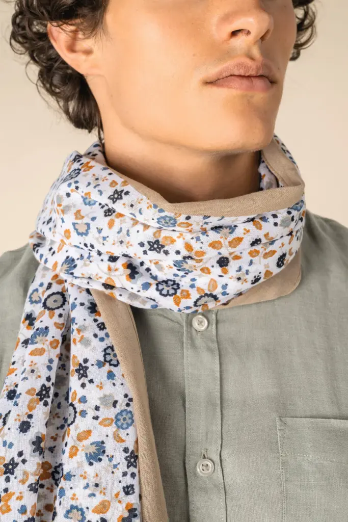 Uniseks tulbanddoek met bloemenmotief — productfoto 3
