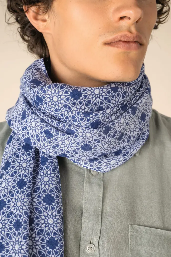 Uniseks tulbanddoek met bloemenmotief — productfoto 3