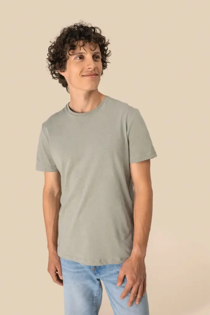Ecologisch uniseks T-shirt van biokatoen en linnen — productfoto 4