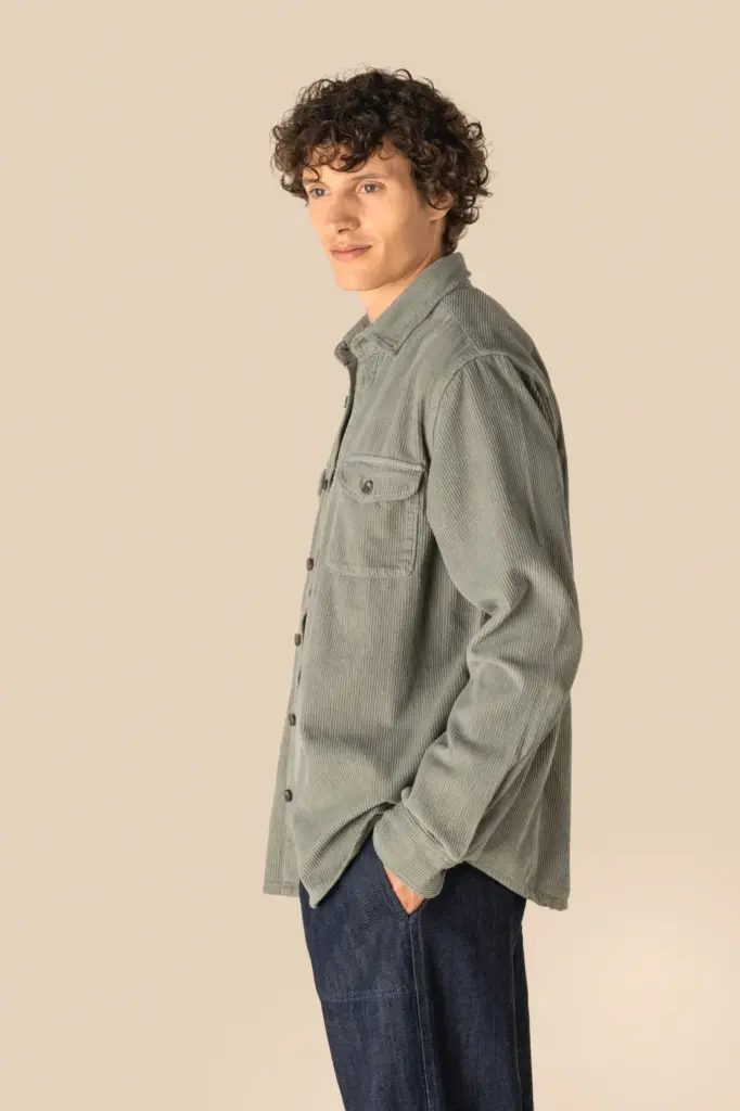 SP519-6_2026 - Hidalgo-werbeartikel Ecologisch verwassen herenovershirt van ribfluweel — productfoto 3