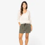 Ecologische verwassen damesshort van lyocell — productfoto 2