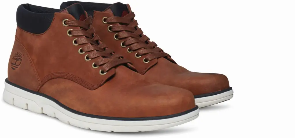 Bradstreet Chukka shoes