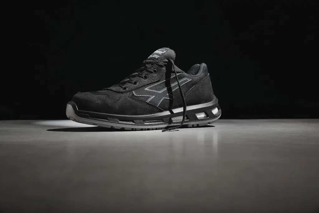 Veiligheidsschoen model Carbon — productfoto 2
